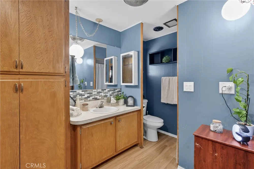 780 Santa Clara Circle Hemet, CA 92543