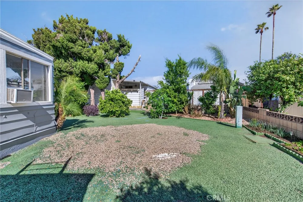 780 Santa Clara Circle Hemet, CA 92543