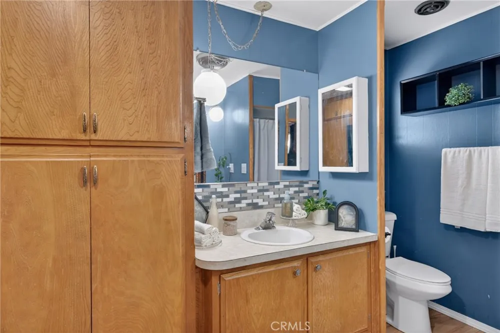 780 Santa Clara Circle Hemet, CA 92543
