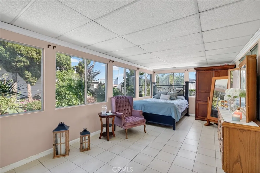 780 Santa Clara Circle Hemet, CA 92543