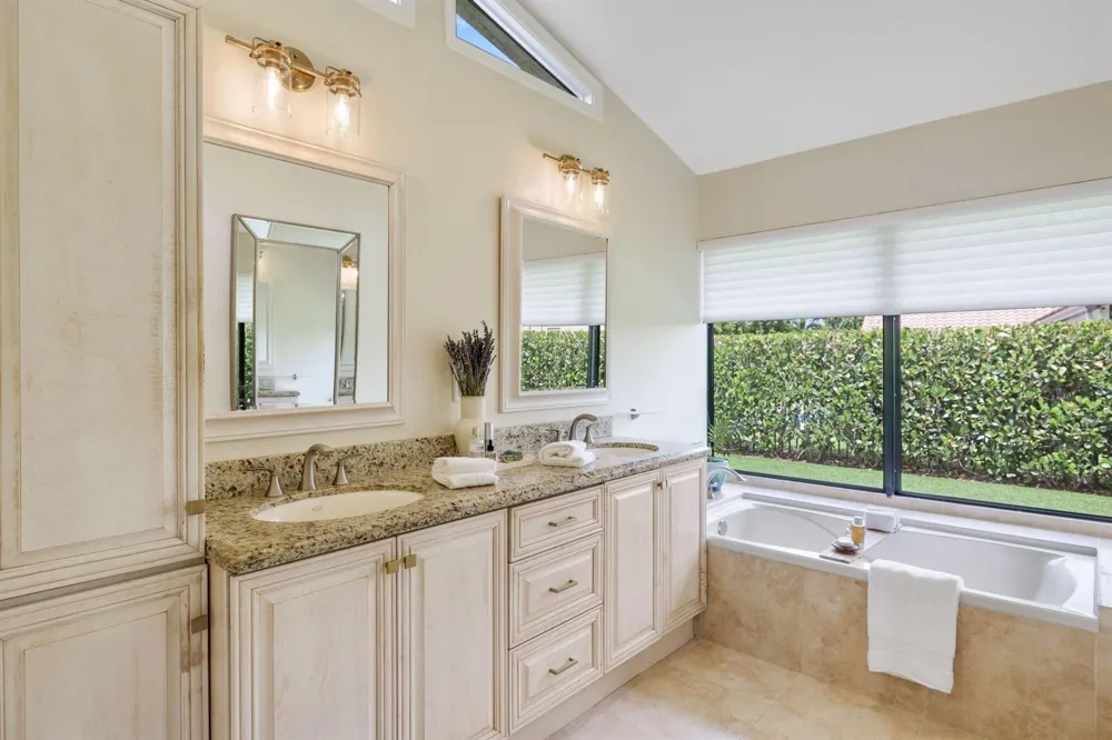 2911 NW 28TH TERRACE Boca Raton, FL 33434
