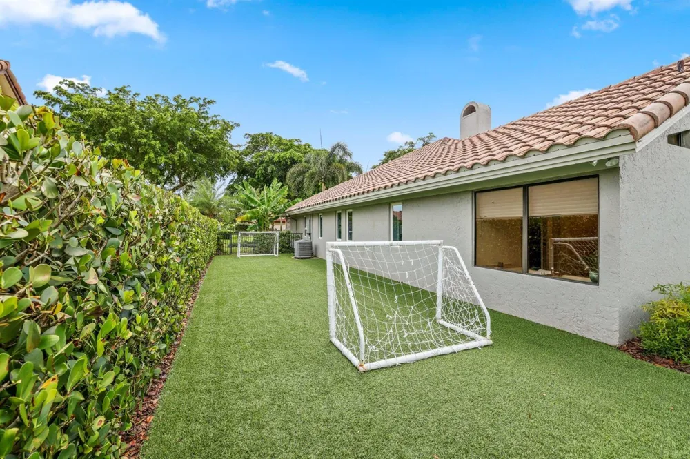 2911 NW 28TH TERRACE Boca Raton, FL 33434
