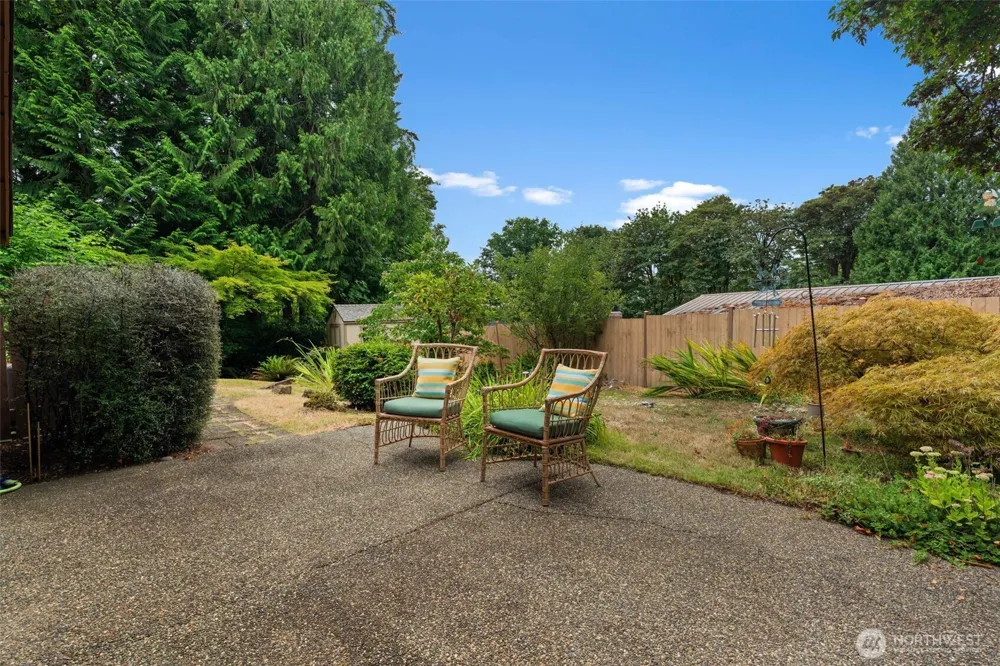 6001 44th Avenue NW Gig Harbor, WA 98335
