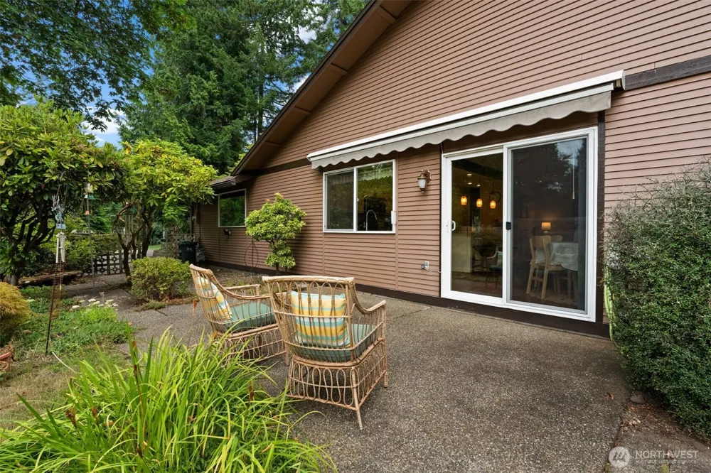 6001 44th Avenue NW Gig Harbor, WA 98335