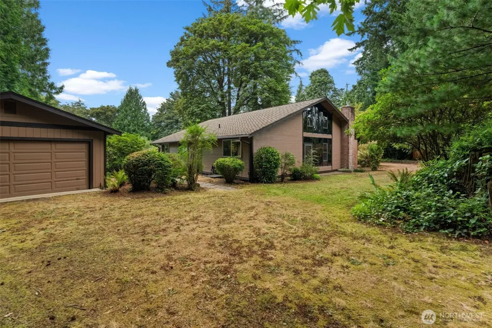 6001 44th Avenue NW Gig Harbor, WA 98335