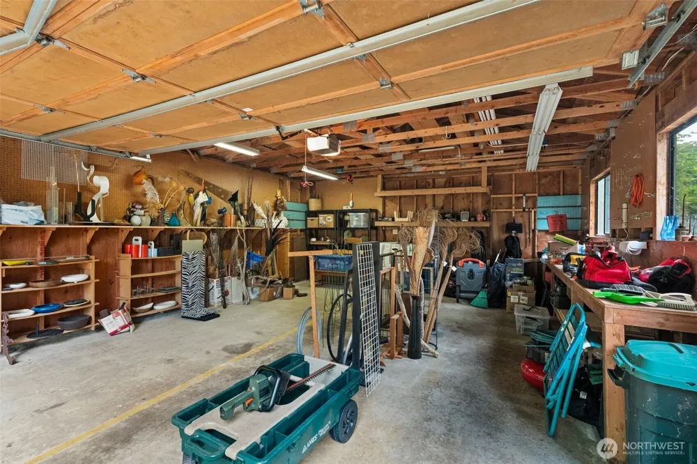 6001 44th Avenue NW Gig Harbor, WA 98335