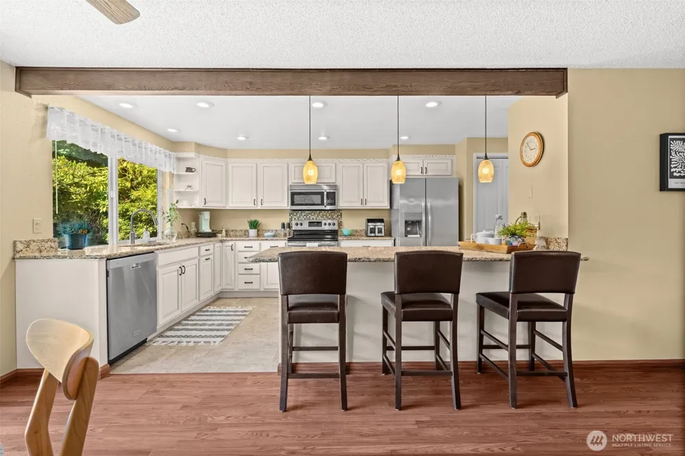 6001 44th Avenue NW Gig Harbor, WA 98335