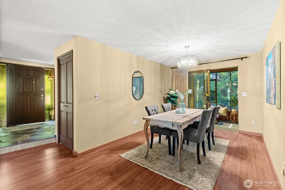 6001 44th Avenue NW Gig Harbor, WA 98335