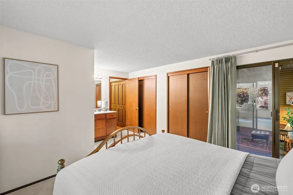 6001 44th Avenue NW Gig Harbor, WA 98335