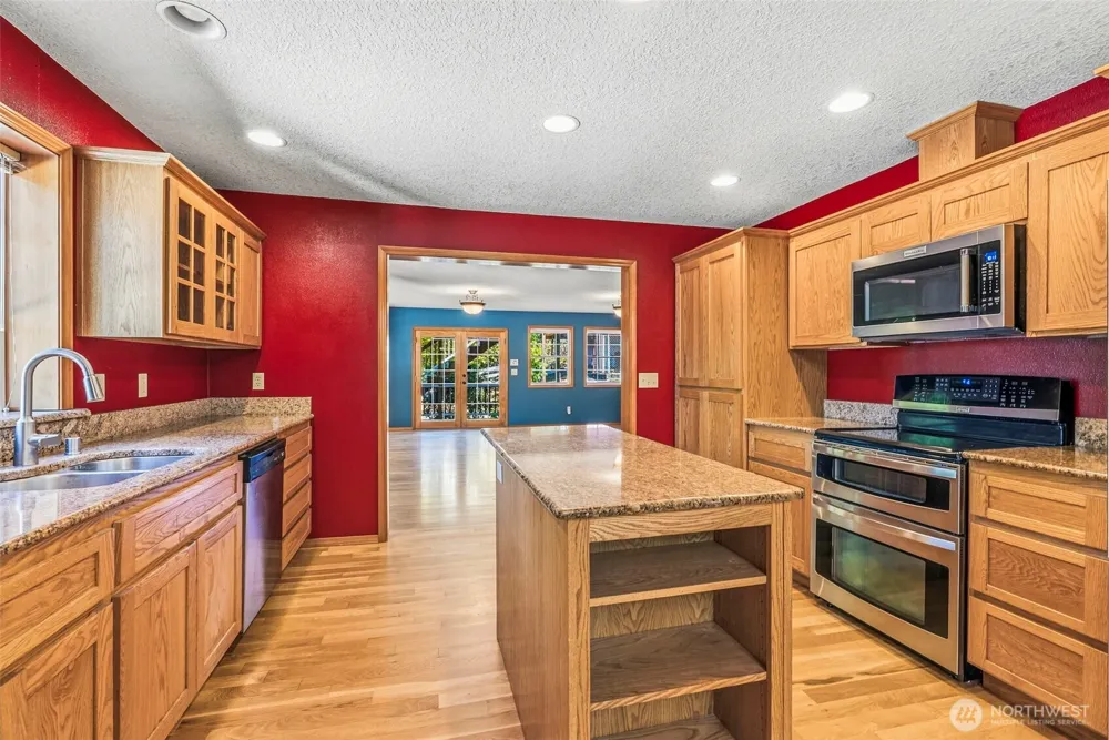 2605 Mt Brynion Road Kelso, WA 98626