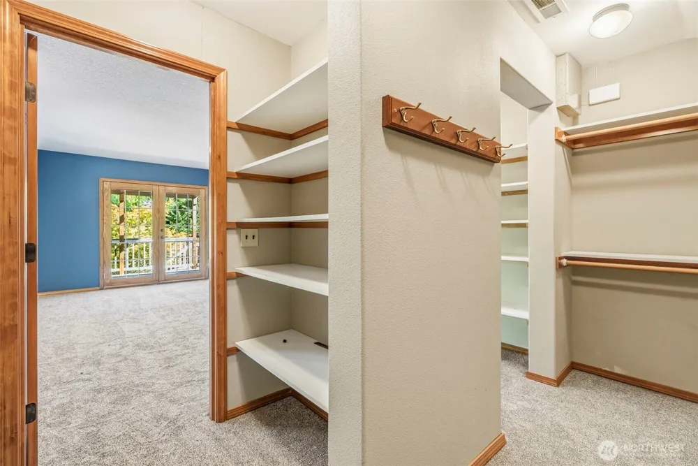 2605 Mt Brynion Road Kelso, WA 98626