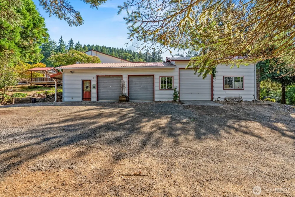 2605 Mt Brynion Road Kelso, WA 98626