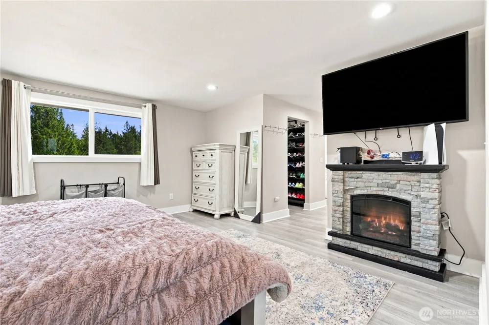 5253 Banner Road SE Port Orchard, WA 98367