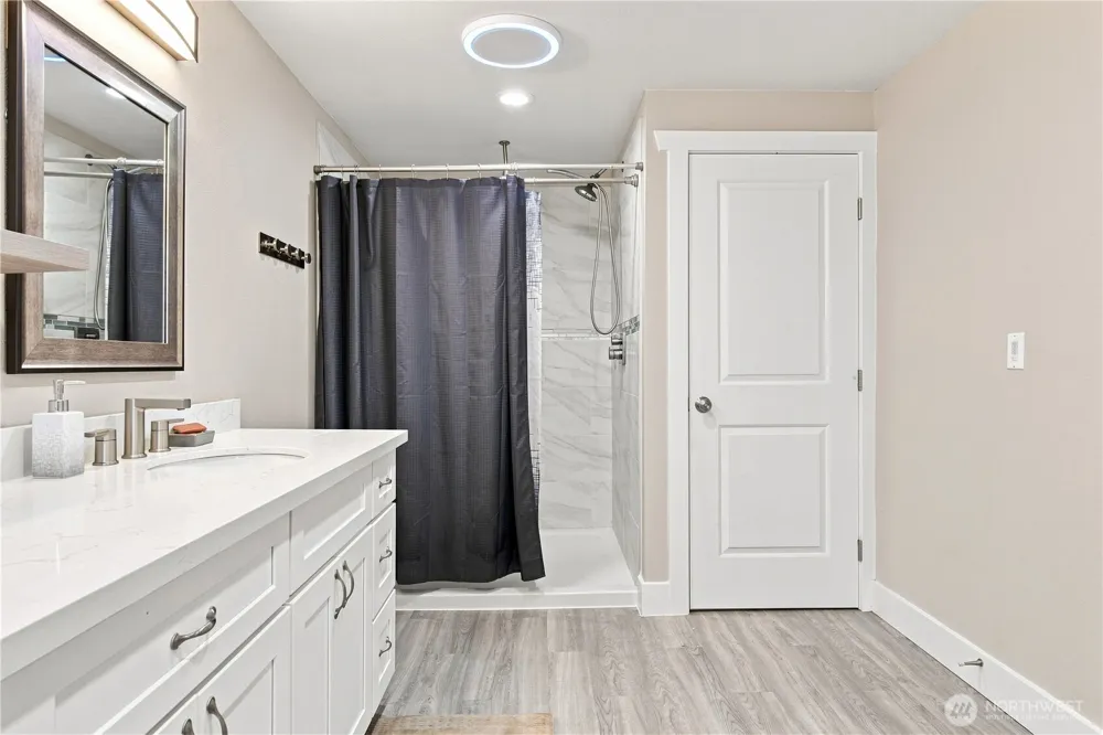 5253 Banner Road SE Port Orchard, WA 98367