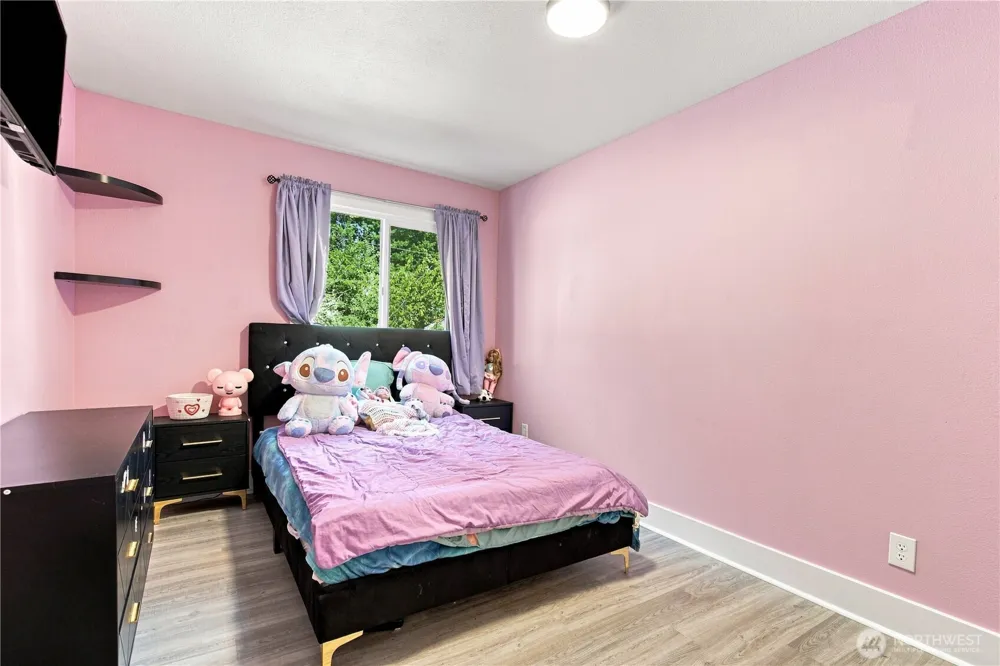 5253 Banner Road SE Port Orchard, WA 98367