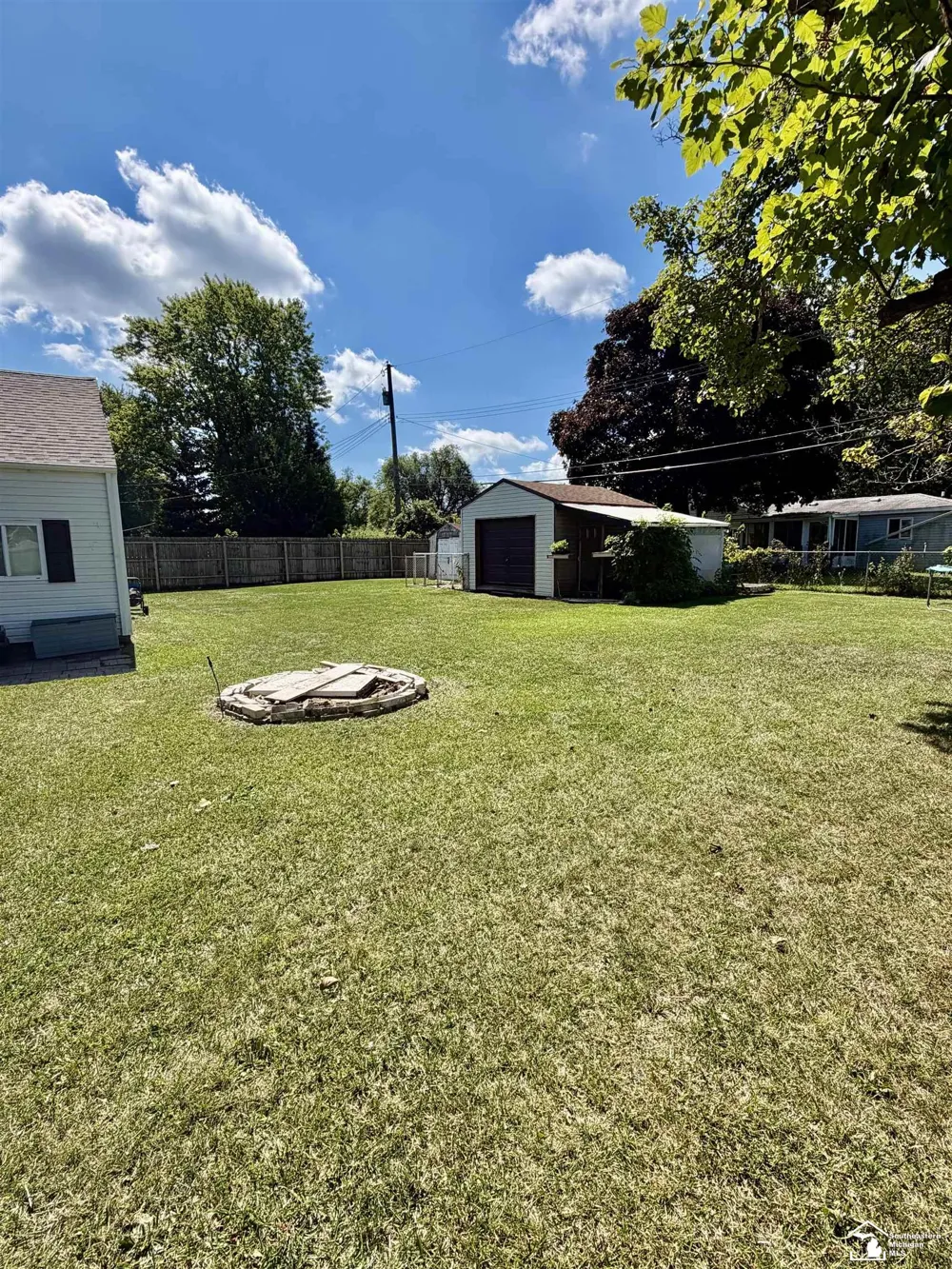 2956 Nadeau Road Frenchtown Township, MI 48162