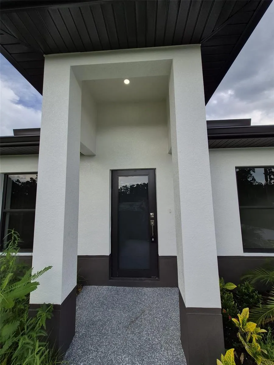 445 WICKHAM AVENUE S Lehigh Acres, FL 33974