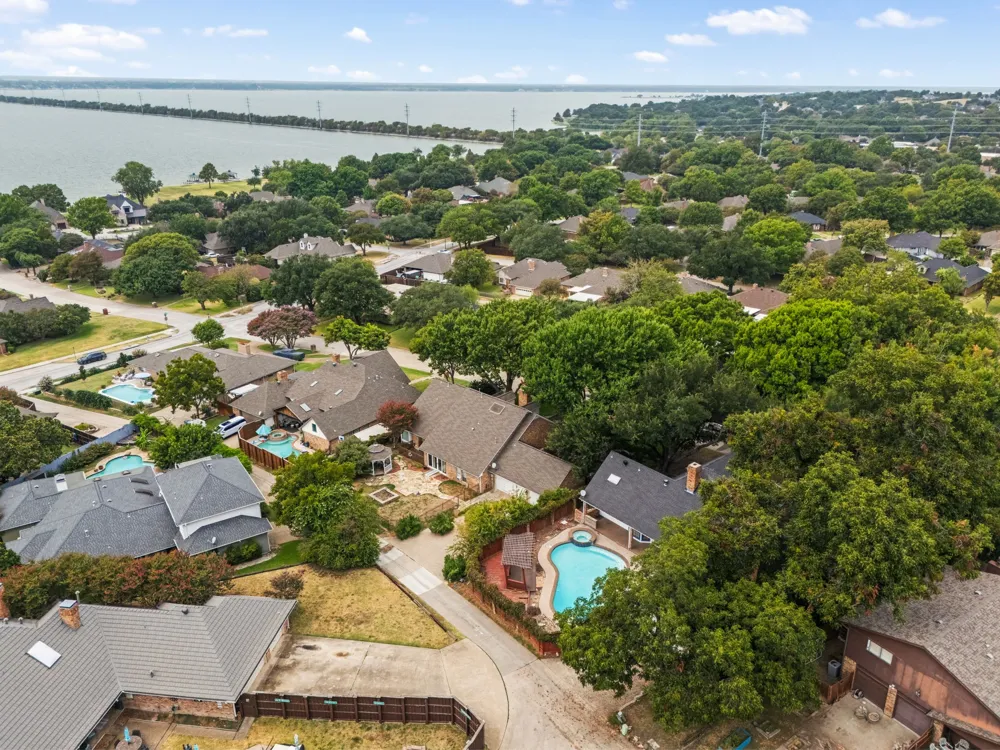 521 Shoreview Drive Rockwall, TX 75087