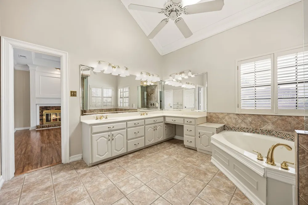 521 Shoreview Drive Rockwall, TX 75087