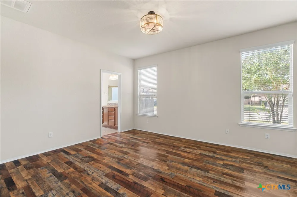 6026 Ambrose Circle Temple, TX 76502