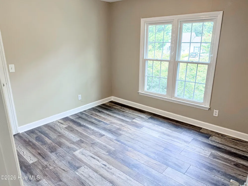 7605 Keating Drive Oak Ridge, NC 27310
