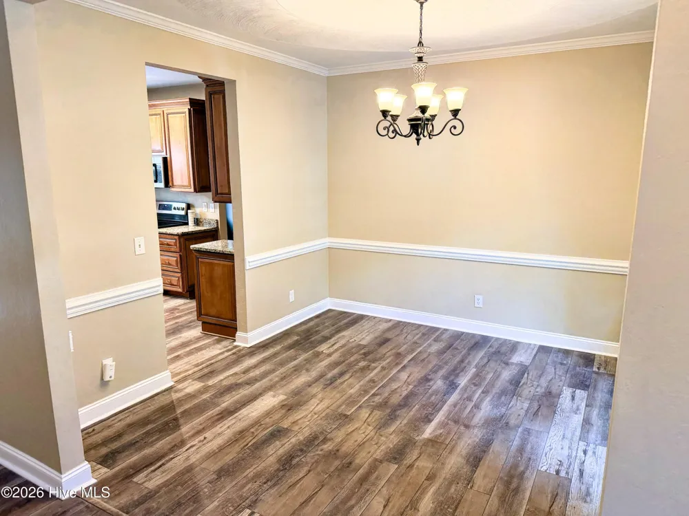 7605 Keating Drive Oak Ridge, NC 27310