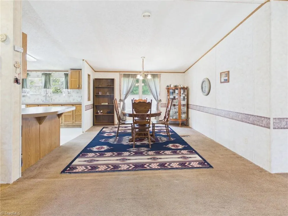 51 Fred Jolly Lane Taylorsville, NC 28681