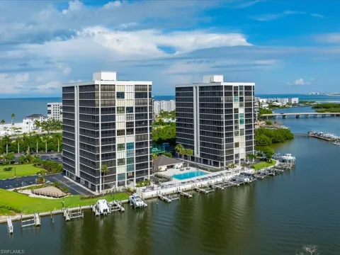 26235 Hickory Boulevard #8A