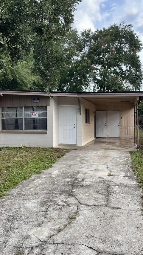 2040 LONG STREET