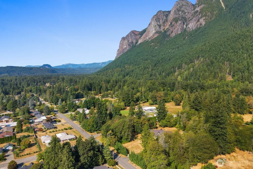 42812 SE 112th Street North Bend, WA 98045