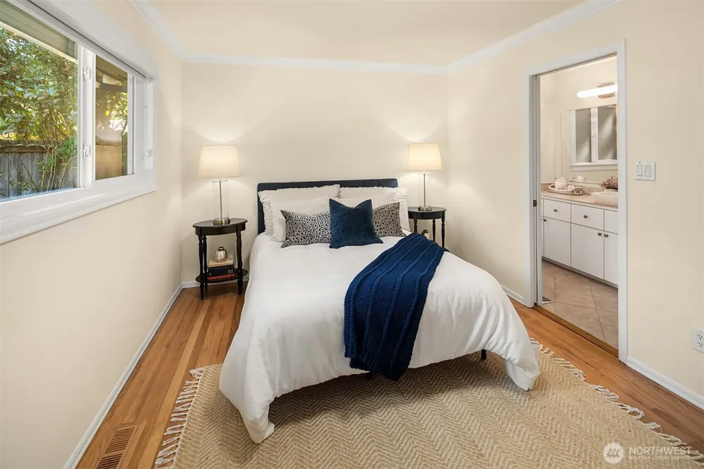16217 NE 25th Street Bellevue, WA 98008