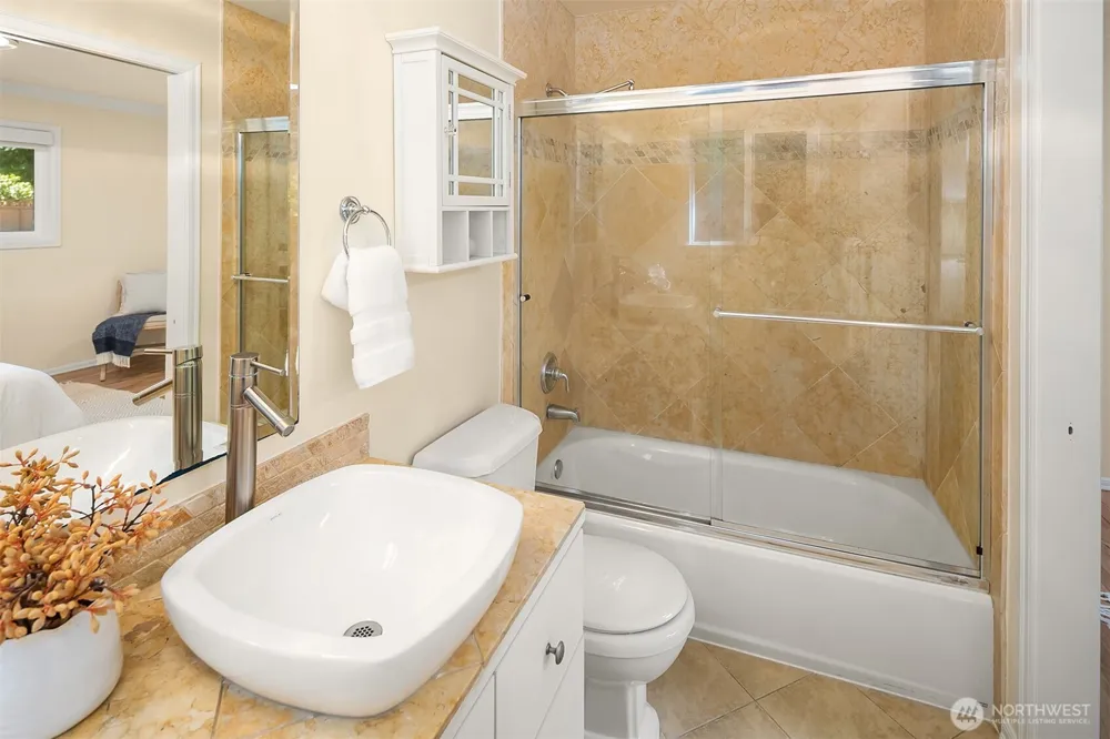 16217 NE 25th Street Bellevue, WA 98008