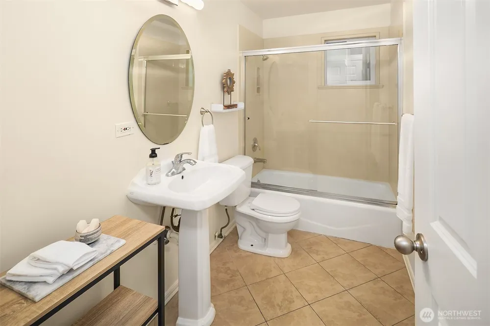 16217 NE 25th Street Bellevue, WA 98008