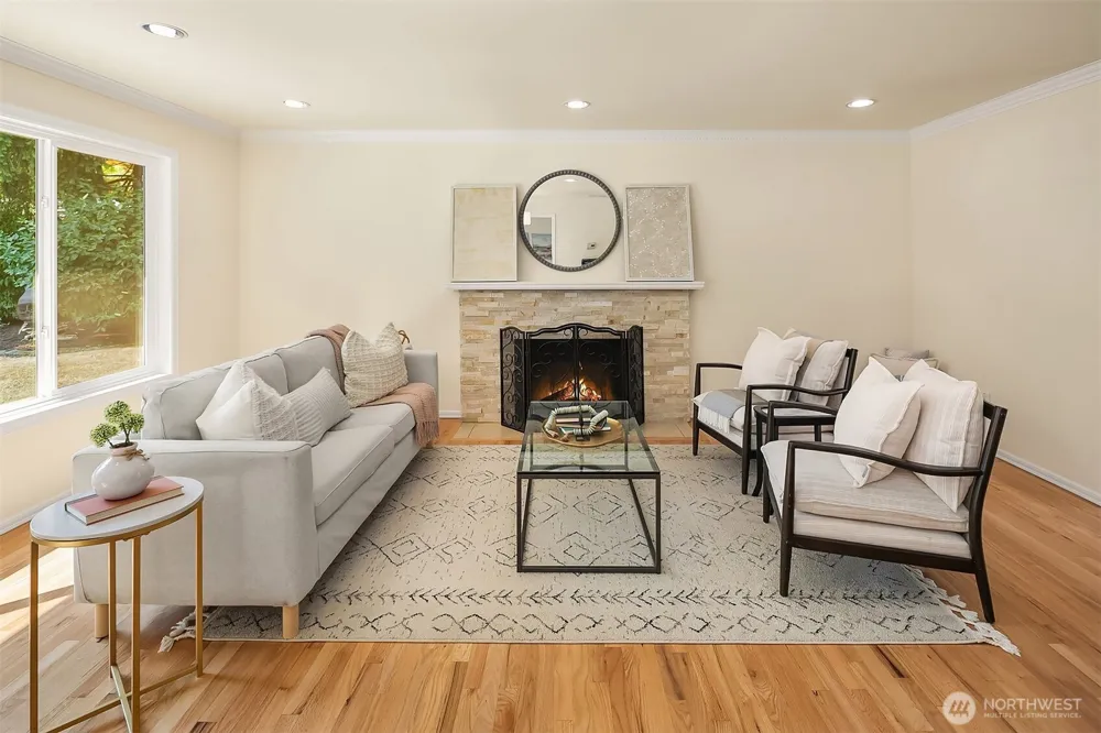 16217 NE 25th Street Bellevue, WA 98008