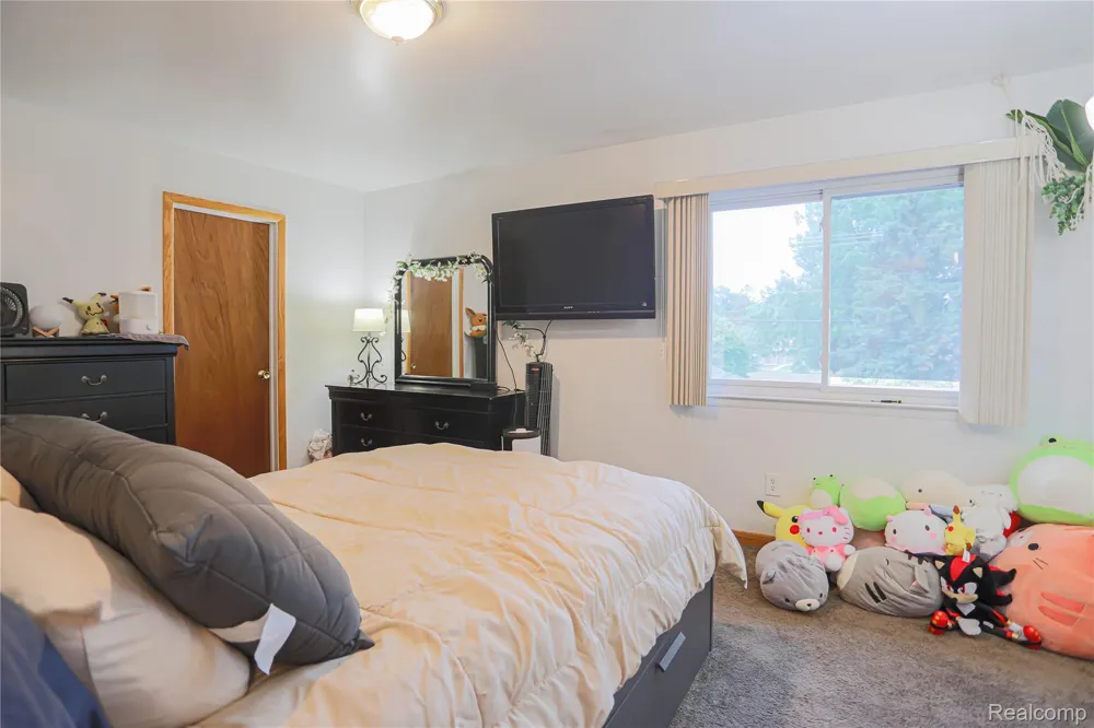 1355 Lochaven Road Waterford Charter Township, MI 48327