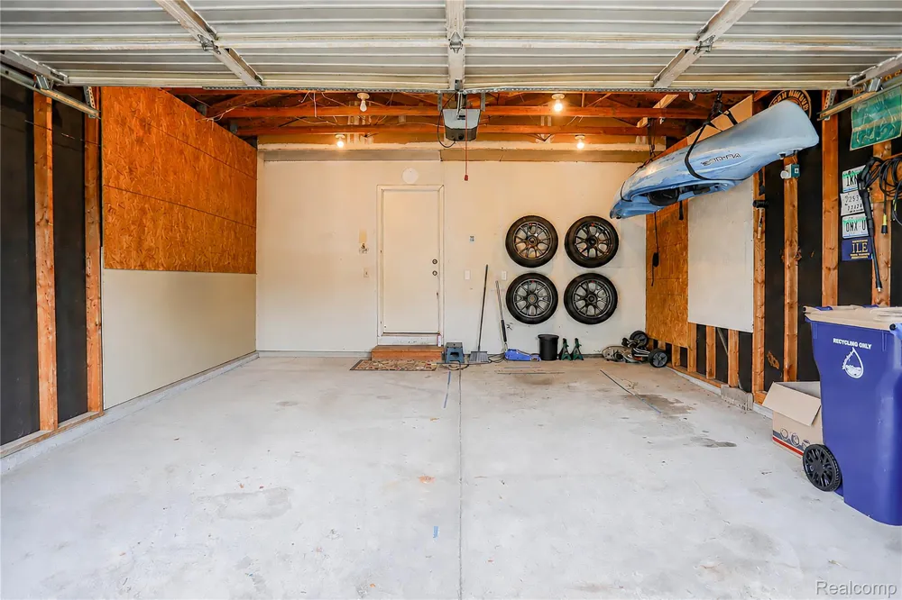 1355 Lochaven Road Waterford Charter Township, MI 48327