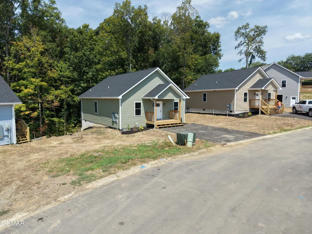 2433 Scenic Mountain Drive Sevierville, TN 37876