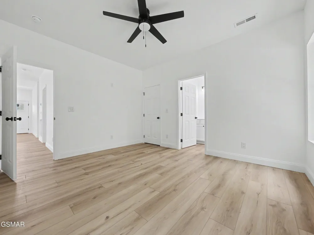 2433 Scenic Mountain Drive Sevierville, TN 37876