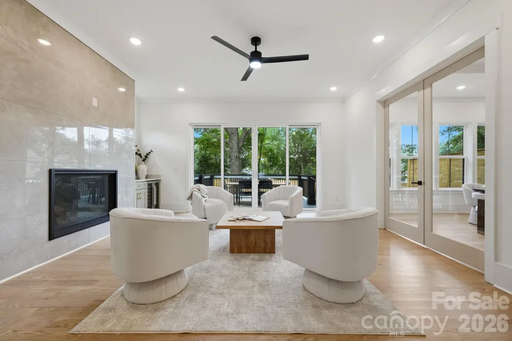 4538 Craig Avenue Charlotte, NC 28211