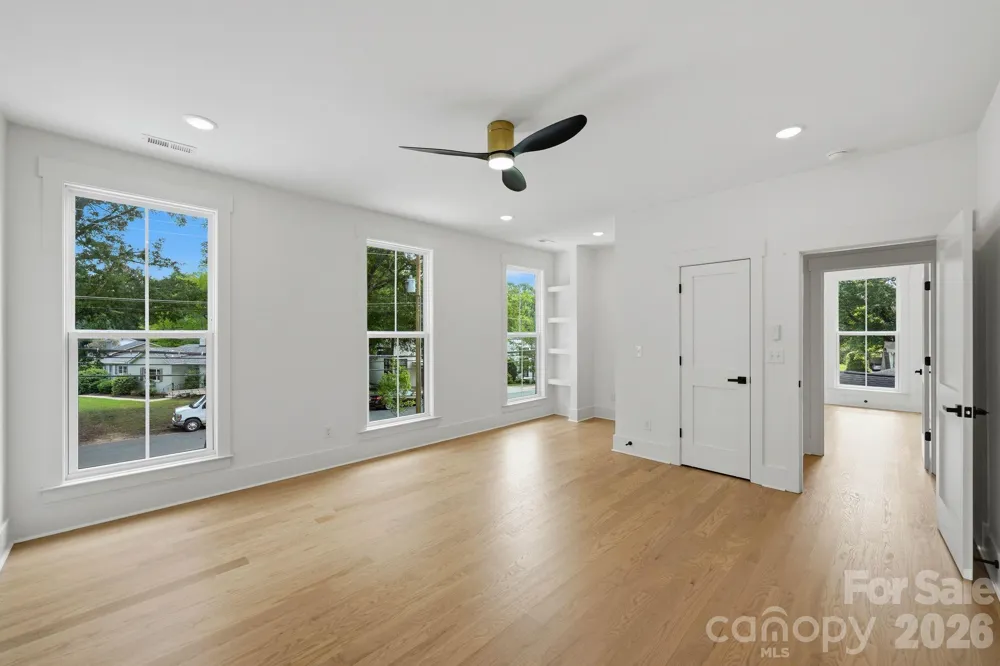 4538 Craig Avenue Charlotte, NC 28211