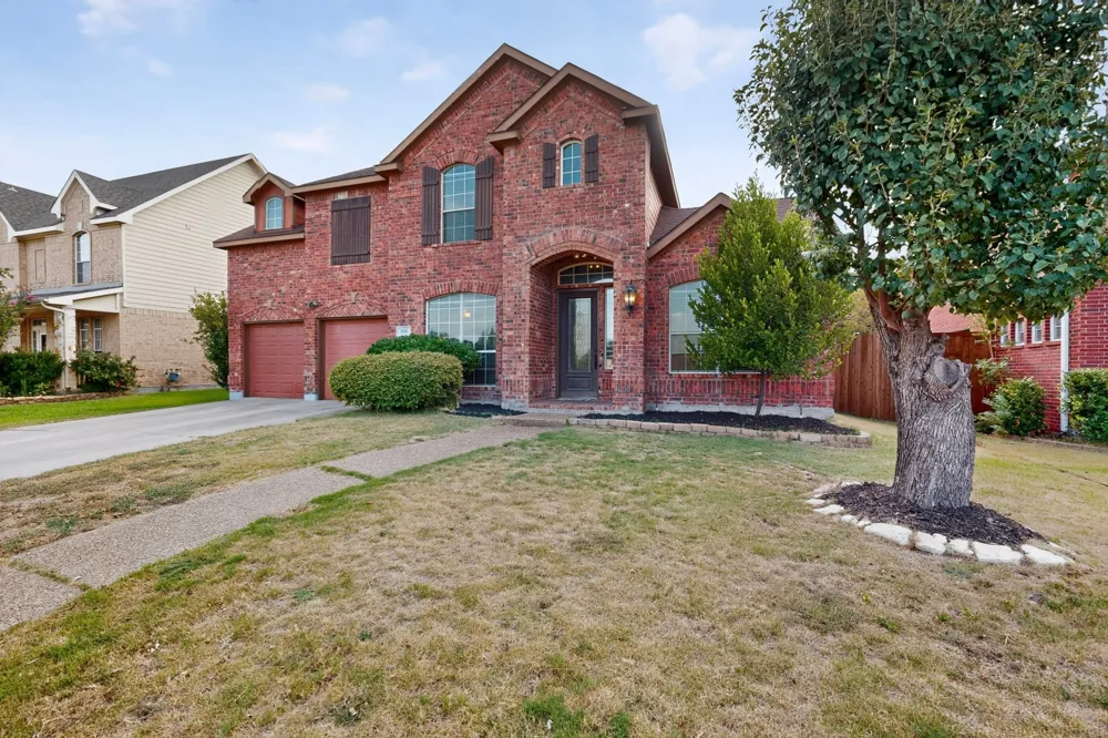 3832 Oxbow Creek Lane Plano, TX 75074