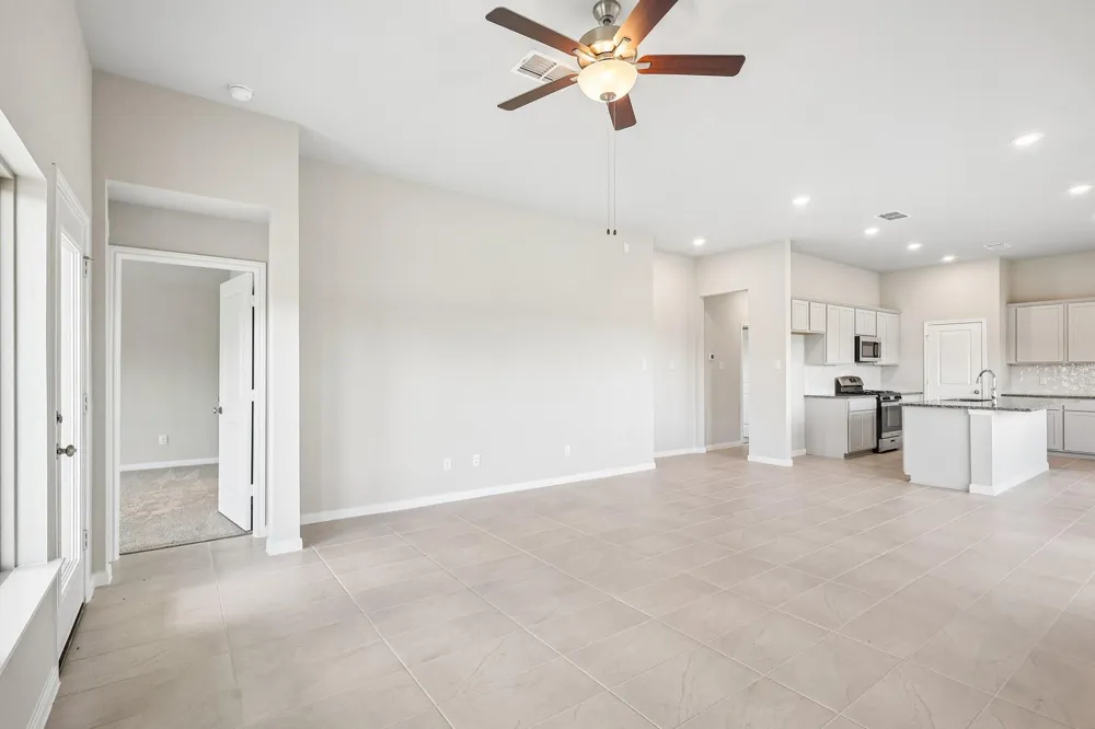 739 Hidden Meadow Street Bonney, TX 77583