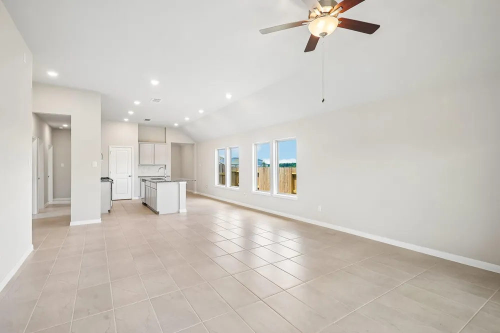 739 Hidden Meadow Street Bonney, TX 77583