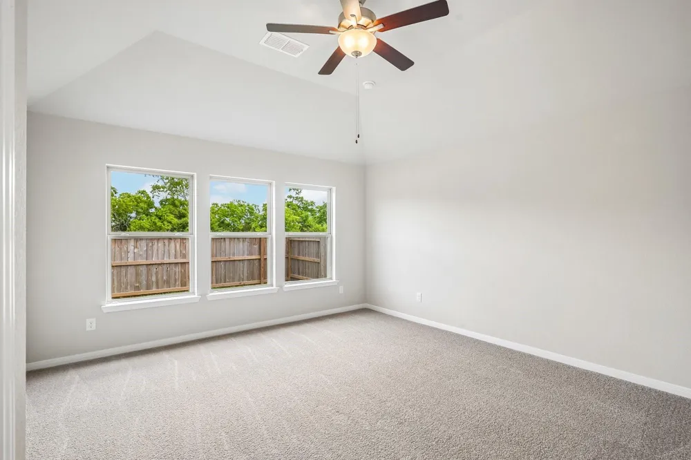 739 Hidden Meadow Street Bonney, TX 77583