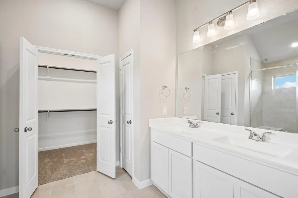 739 Hidden Meadow Street Bonney, TX 77583