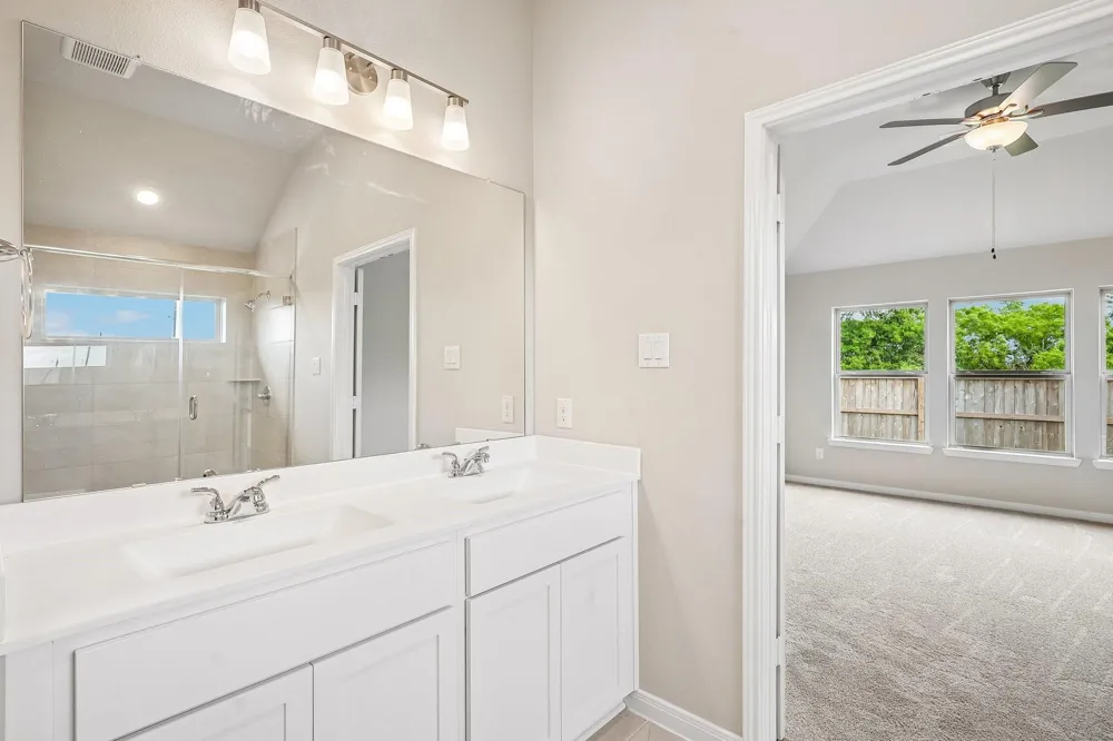 739 Hidden Meadow Street Bonney, TX 77583
