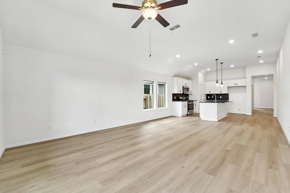 21115 Autumn Heights Drive Bonney, TX 77583