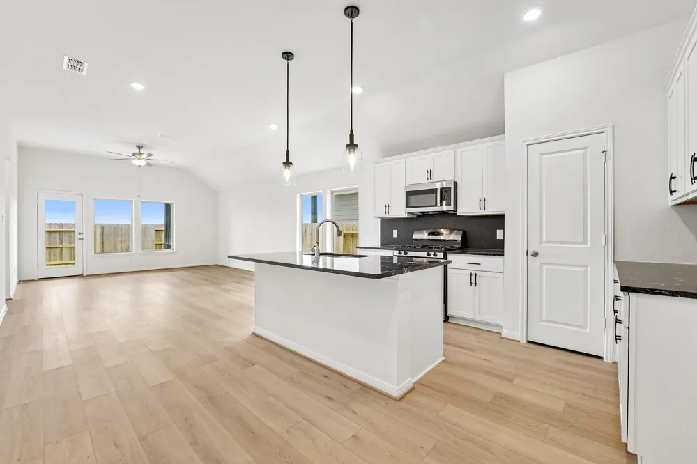 21115 Autumn Heights Drive Bonney, TX 77583