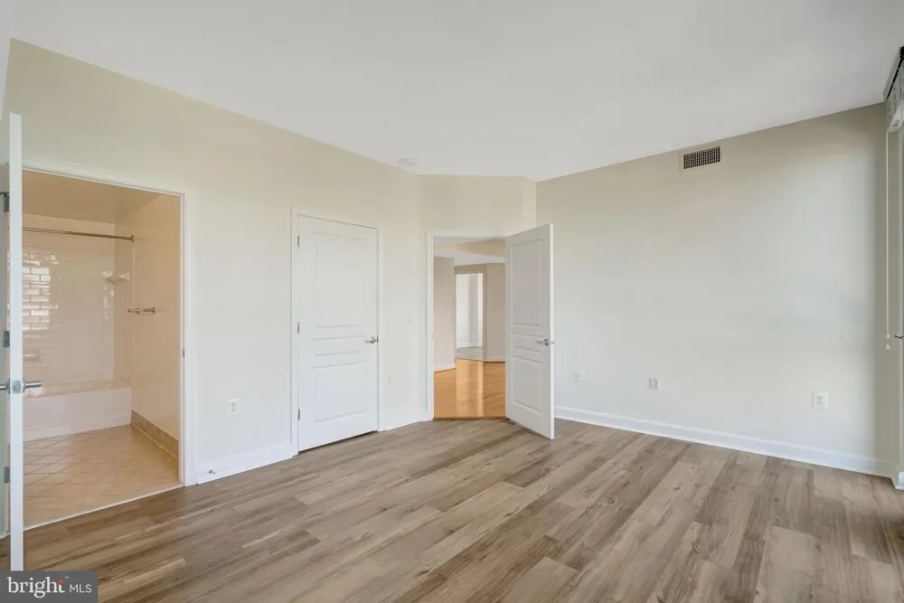2451 MIDTOWN AVENUE #1319 Alexandria, VA 22303