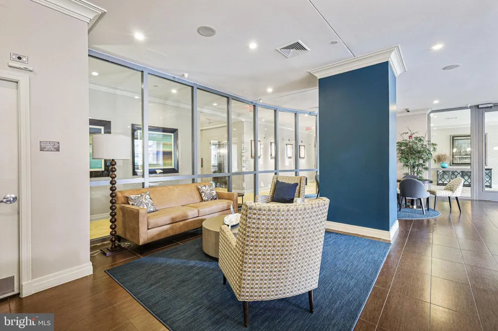 2451 MIDTOWN AVENUE #1319 Alexandria, VA 22303